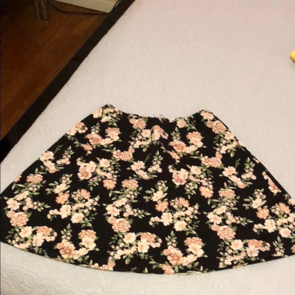 🌟🌟Forever21 Skirt⭐️⭐️